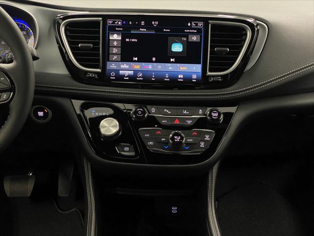 2026 Chrysler Pacifica Limited AWD