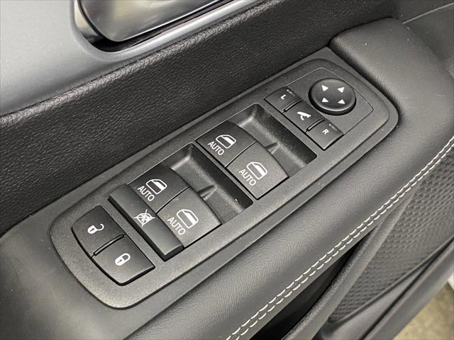 2026 Chrysler Pacifica Limited AWD