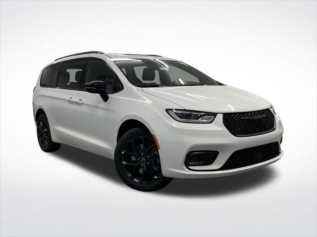 2026 Chrysler Pacifica Limited AWD