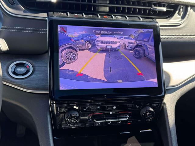2025 Jeep Grand Cherokee L Limited 4x4