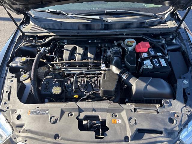 2016 Ford Taurus SE