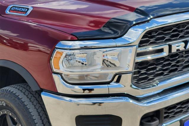 2024 RAM 2500 Tradesman Crew Cab 4x4 64 Box 2024 RAM 2500 Tradesman Crew Cab 4x4 64 Box