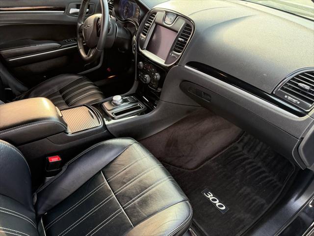 2017 Chrysler 300 300S AWD 2017 Chrysler 300 300S AWD