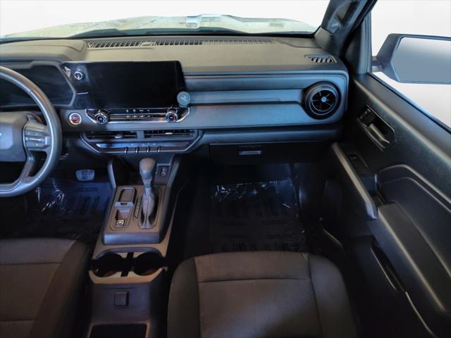 2023 Chevrolet Colorado 2WD Crew Cab Short Box WT