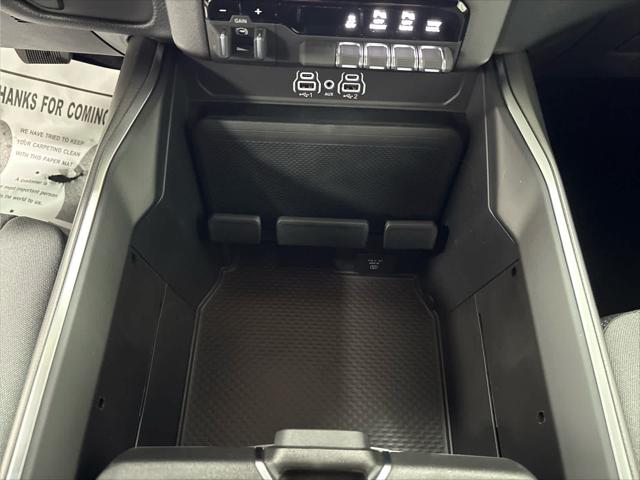 New 2026 RAM 1500 Big Horn Crew Cab 4x4 57" Box For Sale in Wilmington, OH