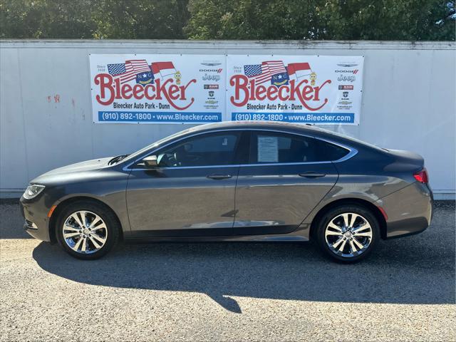 2015 Chrysler 200 Limited