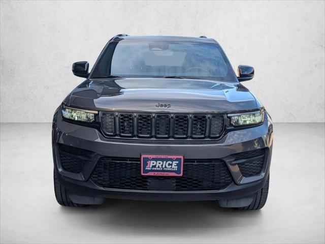 2023 Jeep Grand Cherokee Altitude 4x4 2023 Jeep Grand Cherokee Altitude 4x4