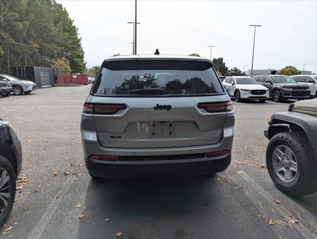 2023 Jeep Grand Cherokee L Altitude 4x4