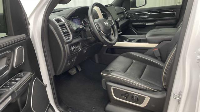 2019 RAM 1500 Laramie Crew Cab 4x4 57 Box 2019 RAM 1500 Laramie Crew Cab 4x4 57 Box