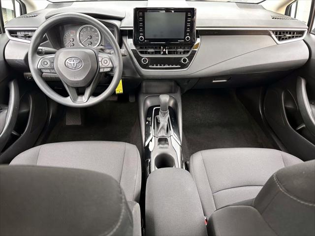 2022 Toyota Corolla LE [16]