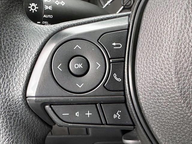 2022 Toyota Corolla LE [21]