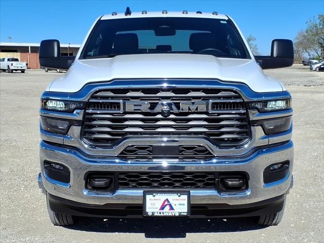 2026 RAM Ram 3500 RAM 3500 TRADESMAN CREW CAB 4X4 8 BOX