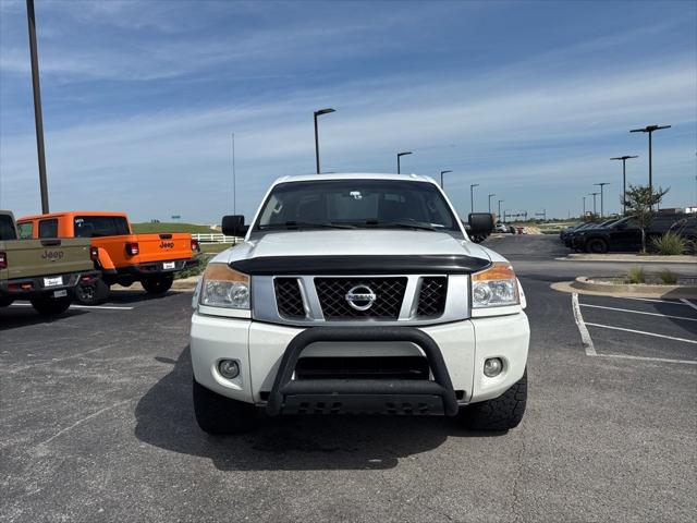 2015 Nissan Titan PRO-4X 2015 Nissan Titan PRO-4X