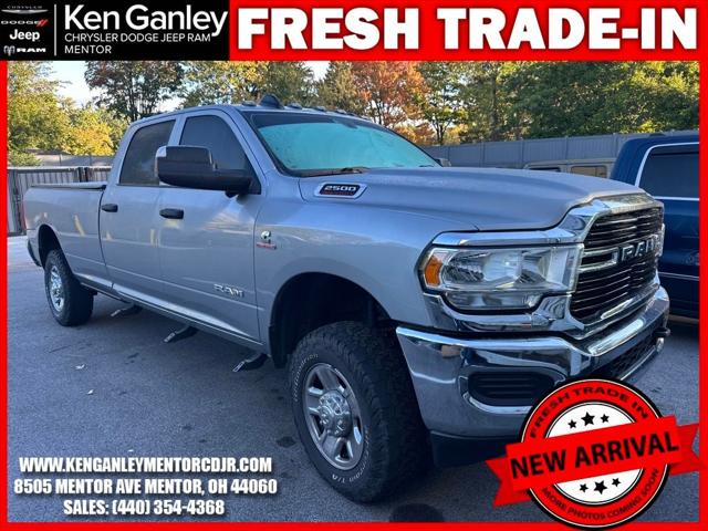 2020 RAM 2500 Tradesman Crew Cab 4X4 8 Box 2020 RAM 2500 Tradesman Crew Cab 4X4 8 Box
