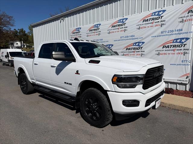 2020 RAM 2500 Laramie Crew Cab 4X4 64 Box