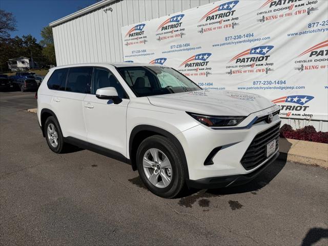 2025 Toyota Grand Highlander LE 2025 Toyota Grand Highlander LE