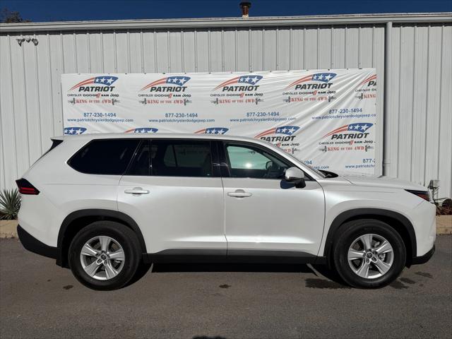 2025 Toyota Grand Highlander LE 2025 Toyota Grand Highlander LE