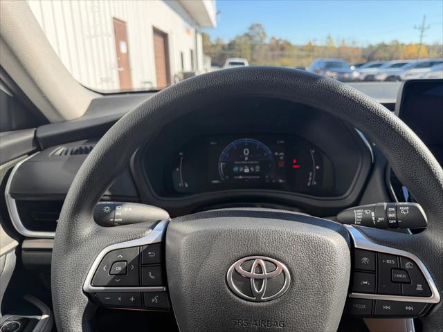 2025 Toyota Grand Highlander LE 2025 Toyota Grand Highlander LE