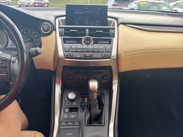 2017 Lexus NX 200t 200t 2017 Lexus NX 200t 200t