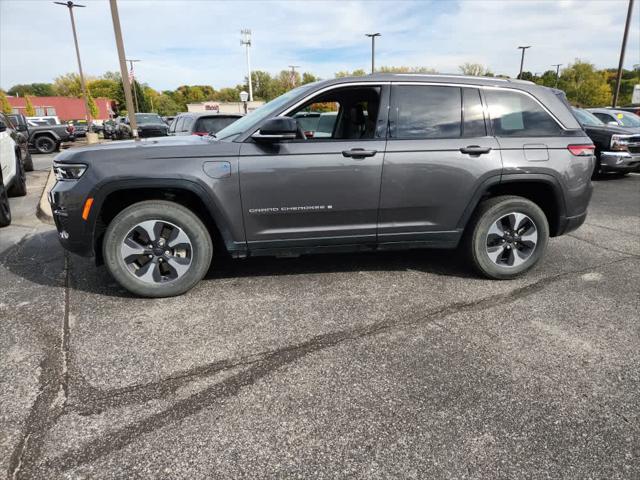 2022 Jeep Grand Cherokee 4xe Limited 4x4 2022 Jeep Grand Cherokee 4xe Limited 4x4