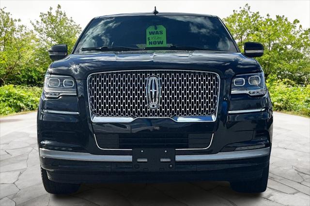 2022 Lincoln Navigator Standard 2022 Lincoln Navigator Standard
