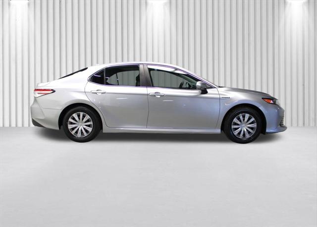 2020 Toyota Camry LE Hybrid 2020 Toyota Camry LE Hybrid