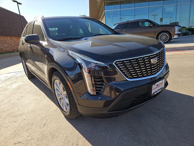 2022 Cadillac XT4 FWD Luxury 2022 Cadillac XT4 FWD Luxury