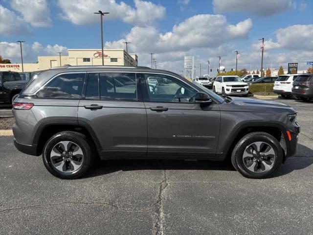 2022 Jeep Grand Cherokee 4xe Limited 4x4 2022 Jeep Grand Cherokee 4xe Limited 4x4