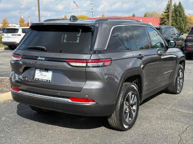 2022 Jeep Grand Cherokee 4xe Limited 4x4 2022 Jeep Grand Cherokee 4xe Limited 4x4