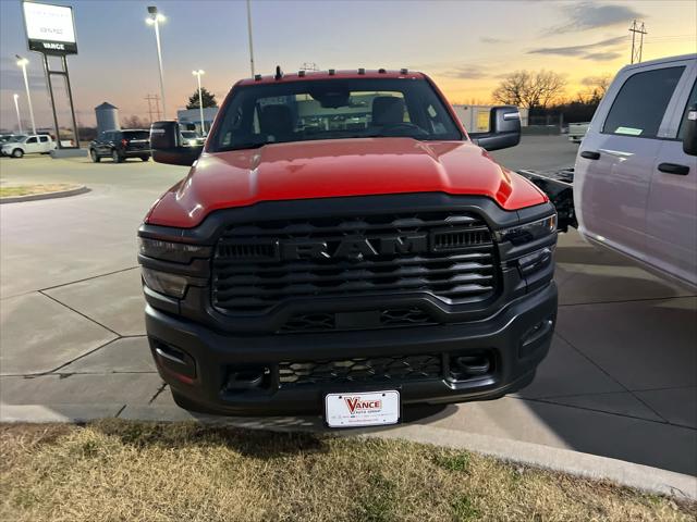 2026 RAM Ram 3500 Chassis Cab RAM 3500 TRADESMAN CHASSIS REGULAR CAB 4X4 60 CA