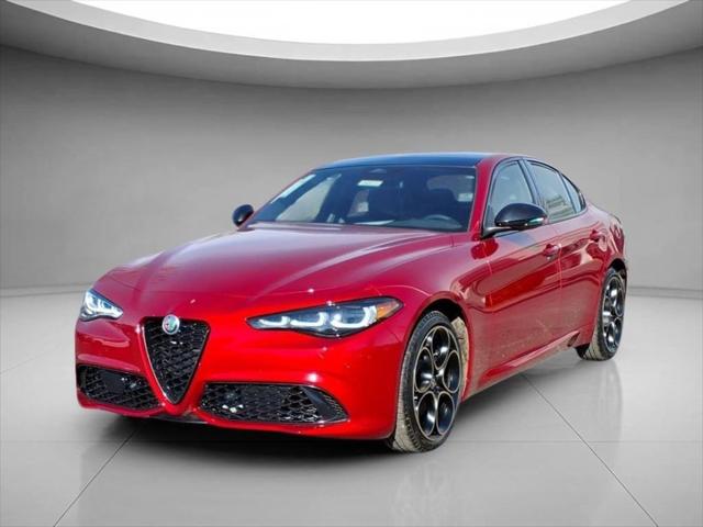 2025 Alfa Romeo Giulia GIULIA INTENSA AWD