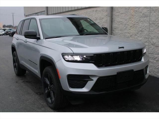 2025 Jeep Grand Cherokee GRAND CHEROKEE ALTITUDE X 4X4