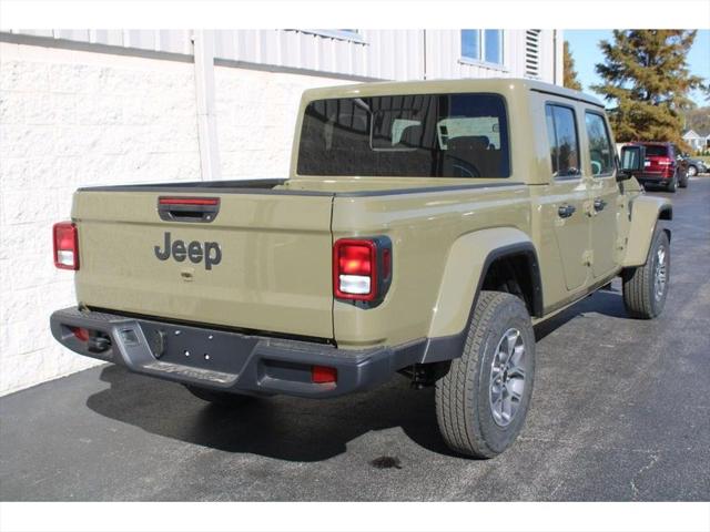 2026 Jeep Gladiator GLADIATOR SPORT S 4X4 2026 Jeep Gladiator GLADIATOR SPORT S 4X4