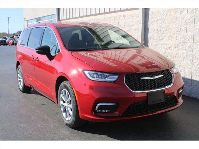 2026 Chrysler Pacifica PACIFICA SELECT AWD