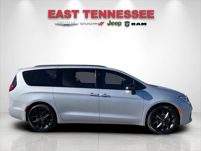 2026 Chrysler Pacifica PACIFICA LIMITED