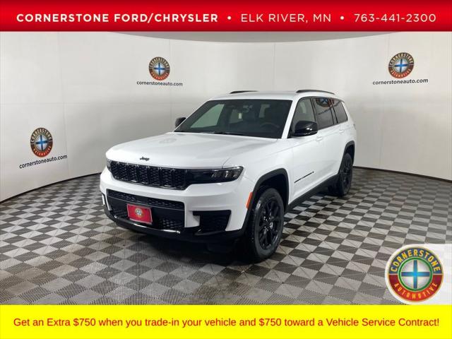 2025 Jeep Grand Cherokee GRAND CHEROKEE L ALTITUDE 4X4
