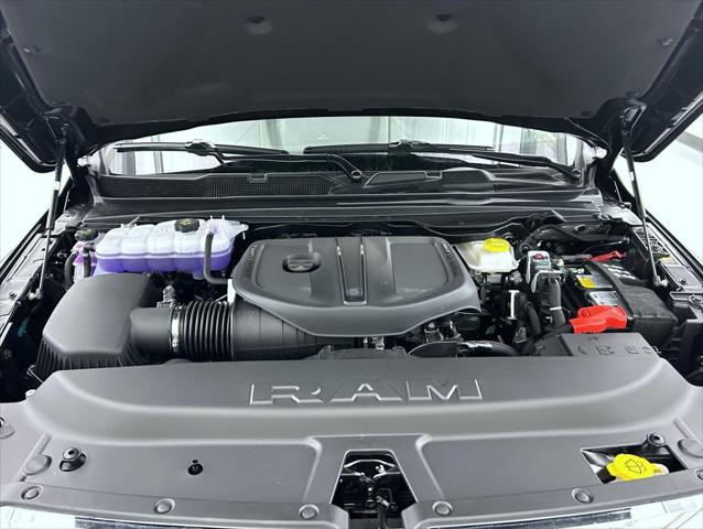 2026 Ram 1500 Big Horn Crew Cab 4x4 5'7" Box