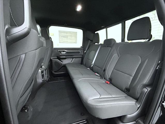 2026 Ram 1500 Big Horn Crew Cab 4x4 5'7" Box