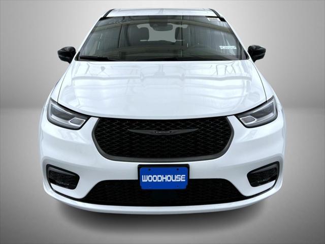 2026 Chrysler Pacifica PACIFICA SELECT AWD 2026 Chrysler Pacifica PACIFICA SELECT AWD