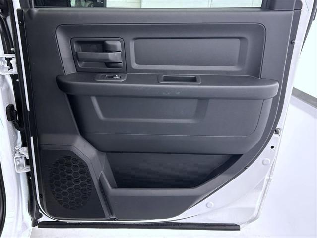 2026 Ram 2500 Warlock Crew Cab 4x4 6'4" Box