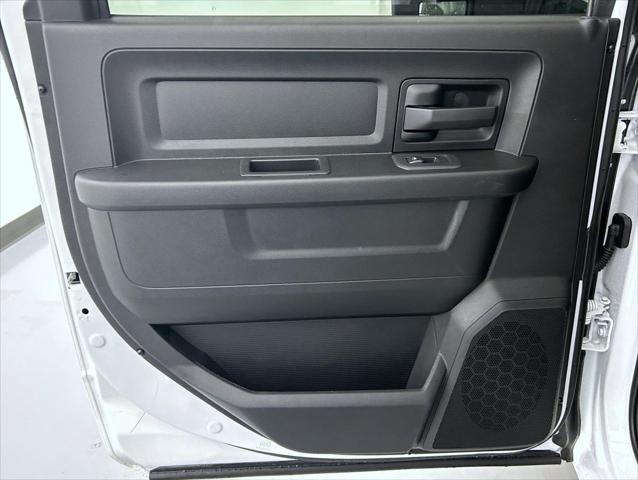 2026 Ram 2500 Warlock Crew Cab 4x4 6'4" Box
