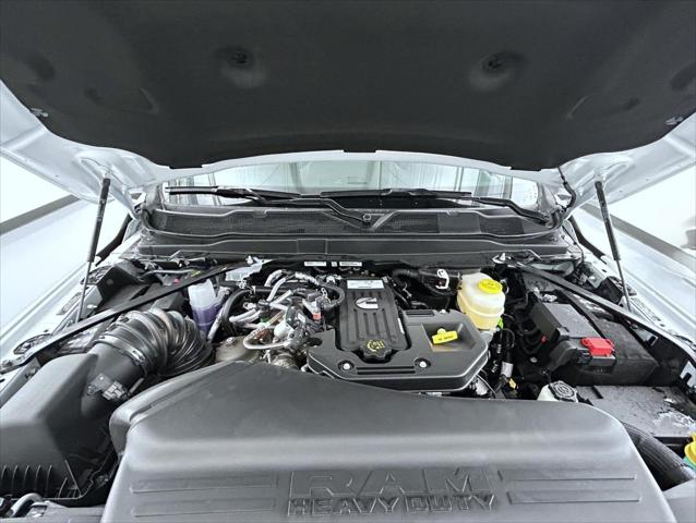 2026 Ram 2500 Warlock Crew Cab 4x4 6'4" Box