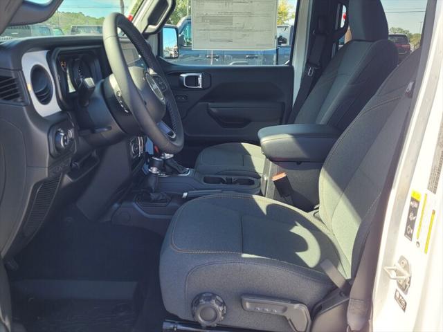 2025 Jeep Gladiator GLADIATOR SPORT S 4X4 2025 Jeep Gladiator GLADIATOR SPORT S 4X4