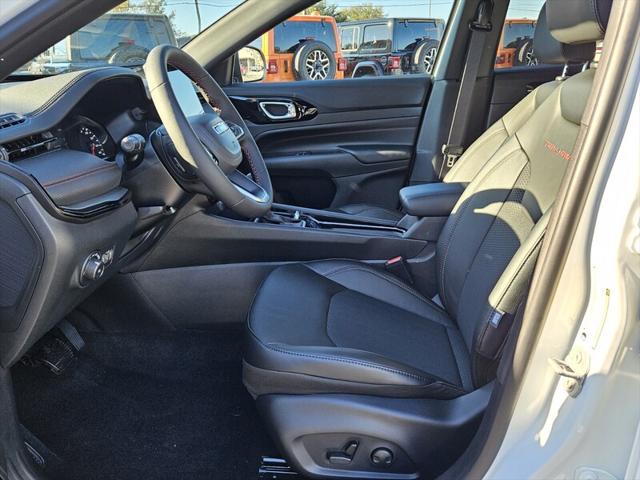 2026 Jeep Compass COMPASS TRAILHAWK 4X4 2026 Jeep Compass COMPASS TRAILHAWK 4X4