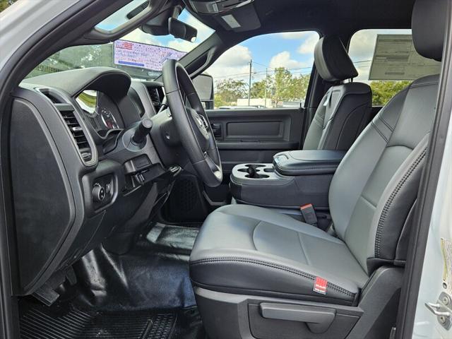 2026 RAM Ram 2500 RAM 2500 TRADESMAN CREW CAB 4X4 64 BOX 2026 RAM Ram 2500 RAM 2500 TRADESMAN CREW CAB 4X4 64 BOX