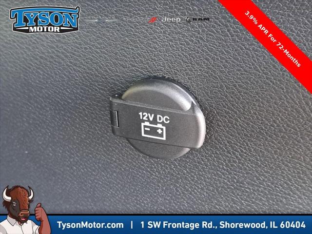 2026 Chrysler Voyager LX