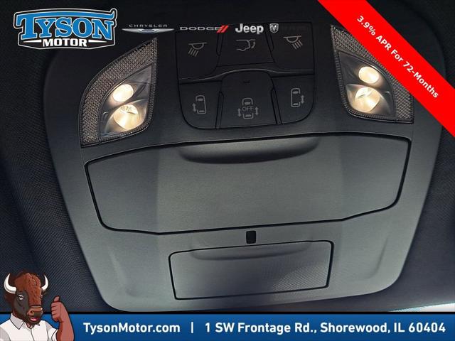 2026 Chrysler Voyager LX