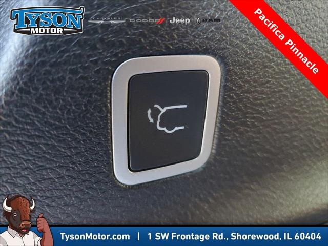 2026 Chrysler Pacifica Pinnacle AWD