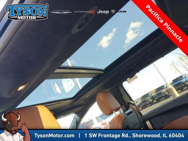 2026 Chrysler Pacifica Pinnacle AWD