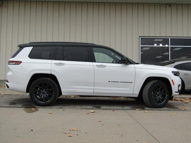 2025 Jeep Grand Cherokee GRAND CHEROKEE L SUMMIT 4X4